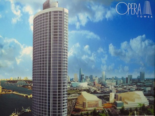 Opera Suites Marina Miami Florida — Property
