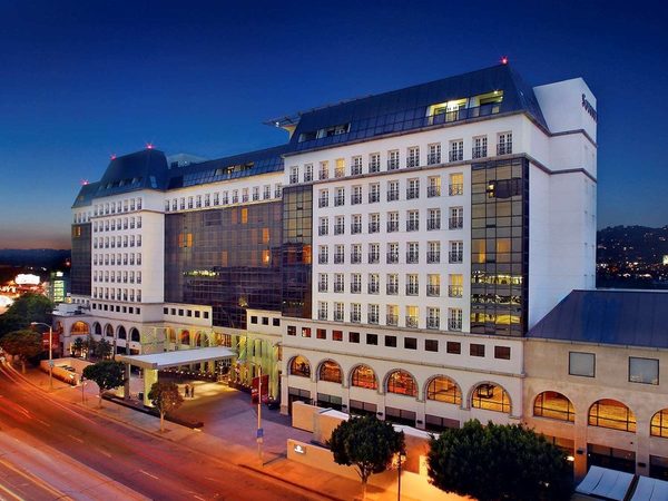 Orbit Hotel and Hostel Los Angeles California — Property