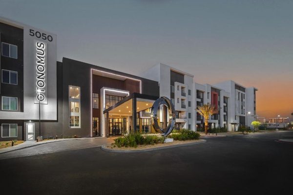 Otonomus Hotel Las Vegas Nevada — Property