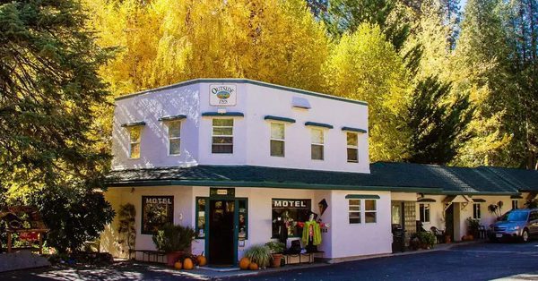 Outside Inn — Property