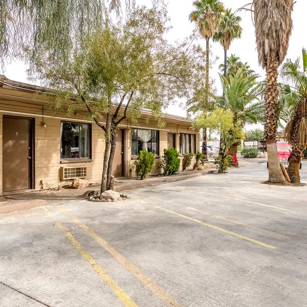 OYO Oasis Motel Las Vegas I 15 Las Vegas Nevada — Property