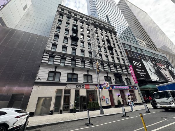 OYO Times Square New York City New York — Property