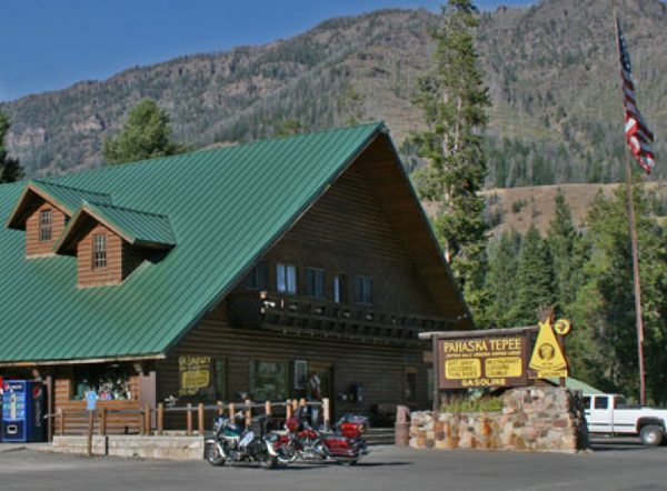 Pahaska Tepee Resort — Property