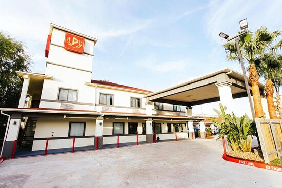 Palace Inn TX 249 — Property