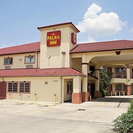 Palace Inn TX 249 — Property