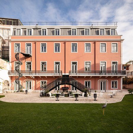 Palacio Principe Real — Property