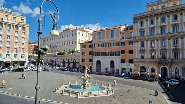 Palazzo Caruso — Property