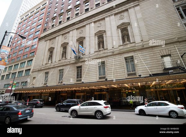 Palmer House a Hilton Hotel Chicago Illinois — Property