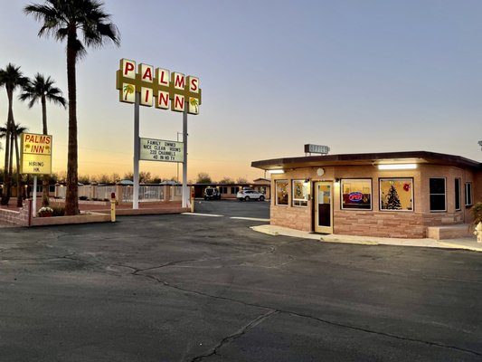 Palms Inn — Property