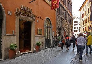 Pantheon Inn — Property