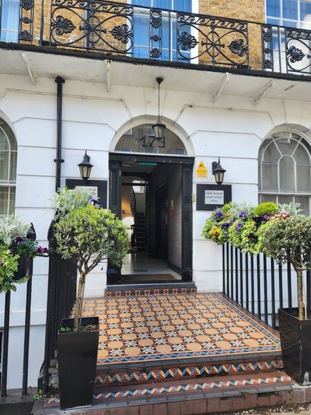 Park Avenue Baker Street — Property