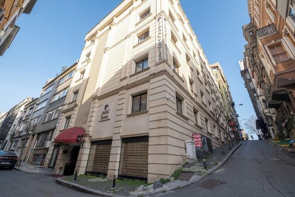 Park by Clover Hotel Istanbul — Property