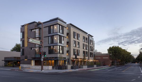 Park James Hotel — Property
