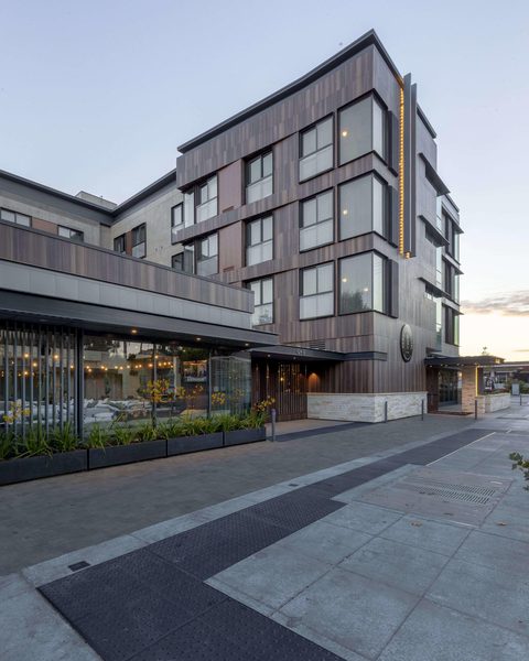 Park James Hotel — Property