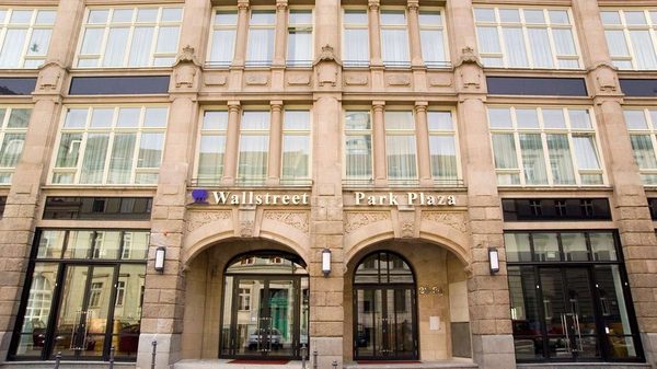 Park Plaza Berlin — Property