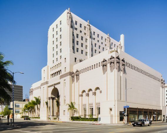 Park Plaza Lodge Hotel Los Angeles California — Property