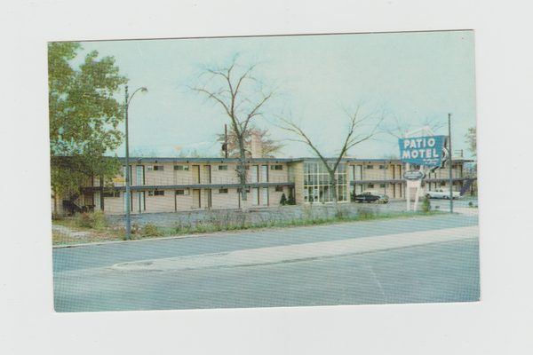 Patio Motel Chicago Illinois — Property