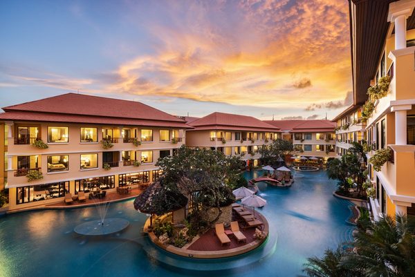 Patong Paragon Resort Spa — Property