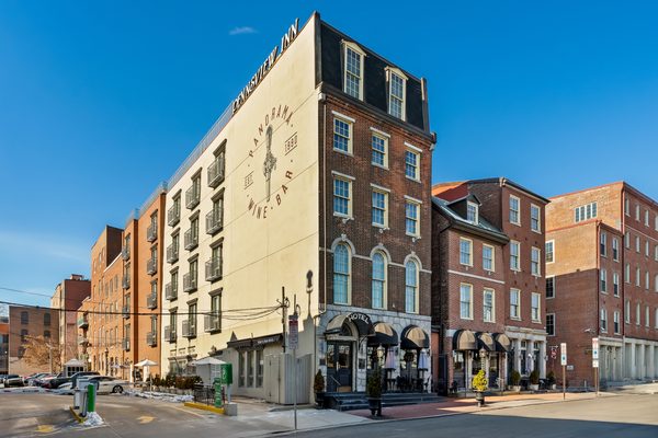 Penn s View Hotel — Property