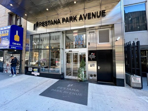 Pestana Park Avenue — Property