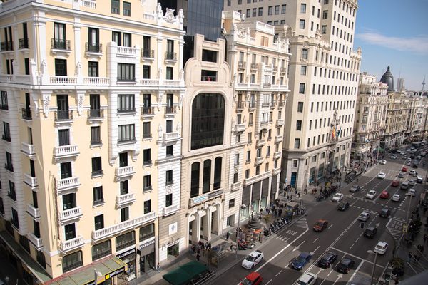 Petit Palace Triball — Property