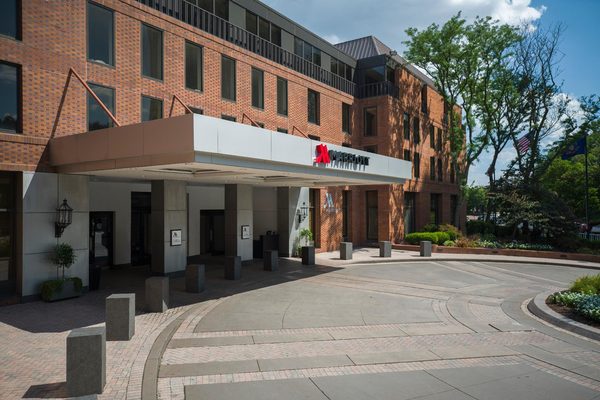 Philadelphia Marriott Old City — Property