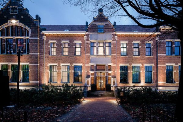 Pillows Grand Boutique Hotel Maurits At The Park — Property