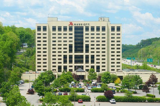Pittsburgh Airport Marriott — Property