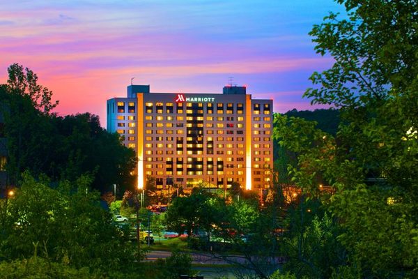 Pittsburgh Airport Marriott — Property