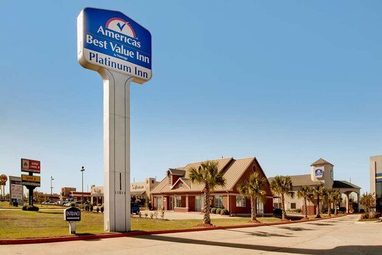 Platinum Inn And Suites — Property