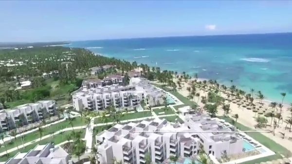 Playa Palmera Beach Resort — Property