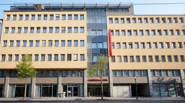 PLAZA INN Amedia Wien — Property