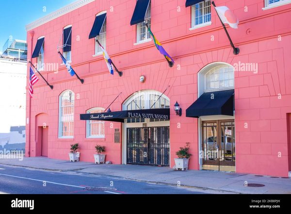 Plaza Suite Hotel Resort — Property