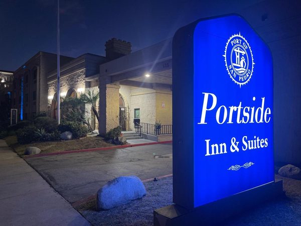 Portside Inn Suites Los Angeles California — Property