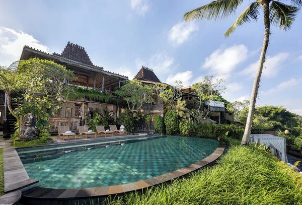 Pramana Watu Kurung — Property