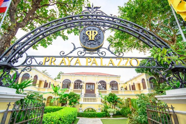 Praya Palazzo — Property