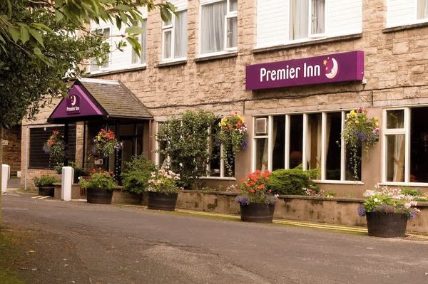 Premier Inn Edinburgh Airport M9 Jct1 hotel — Property