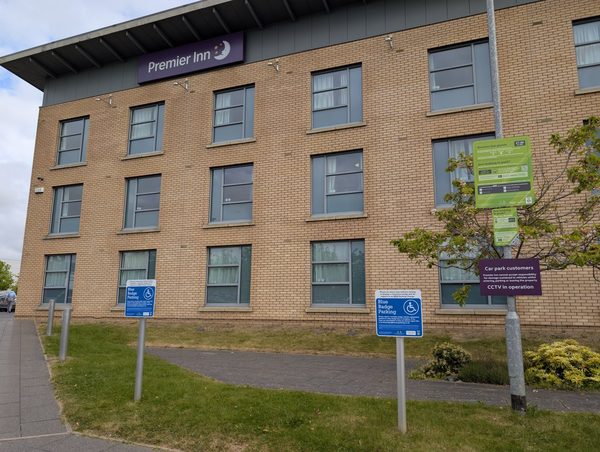 Premier Inn Edinburgh Airport M9 Jct1 hotel — Property