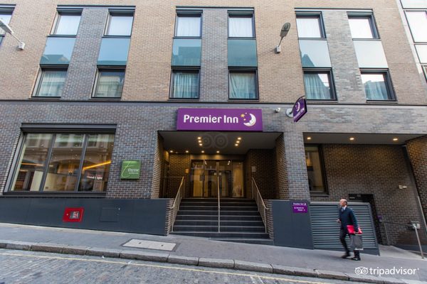 Premier Inn London Bank Tower hotel — Property