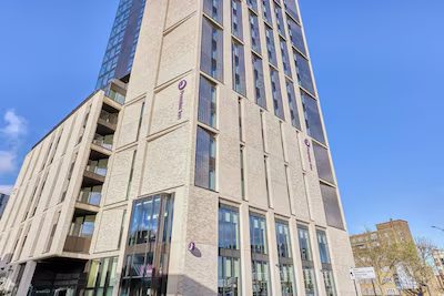 Premier Inn London Canary Wharf Westferry hotel — Property