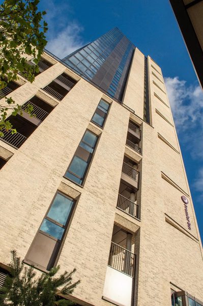 Premier Inn London Canary Wharf Westferry hotel — Property