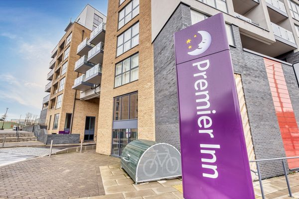 Premier Inn London Southgate Hotel — Property