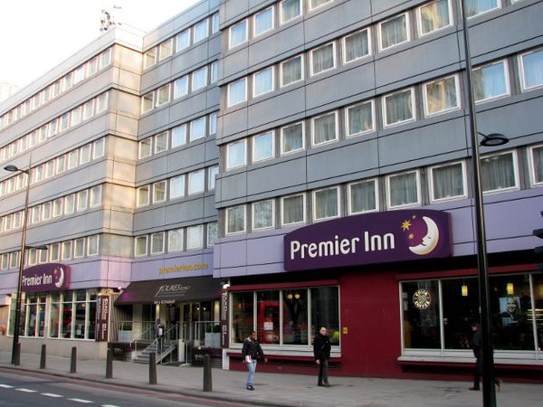 Premier Inn London Sutton Hotel — Property