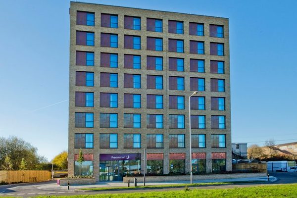 Premier Inn London Tolworth Hotel — Property