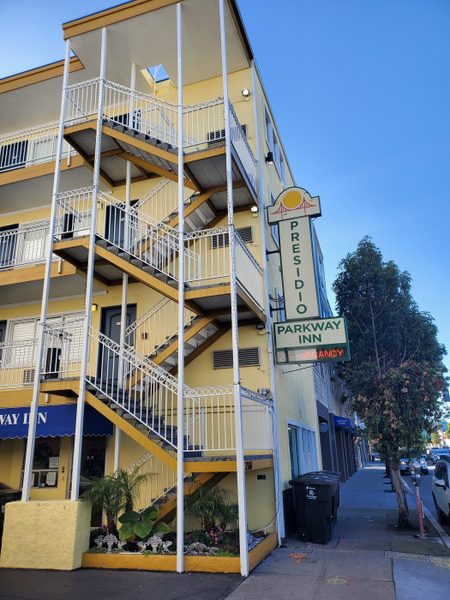 Presidio Parkway Inn Suites — Property