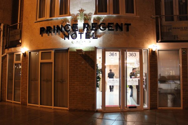 Prince Regent Hotel Excel London — Property