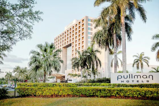 Pullman Miami Airport Hotel — Property
