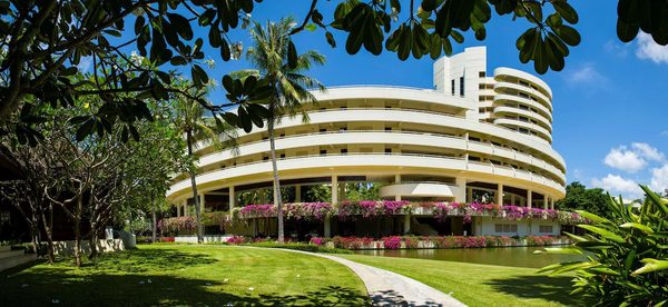 Pullman Phuket Karon Beach Resort — Property