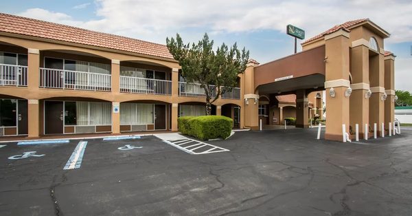 Quality Inn Alachua Gainesville Area — Property