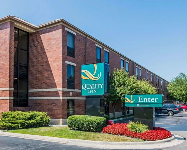 Quality Inn Auburn Hills Auburn Hills Michigan — Property